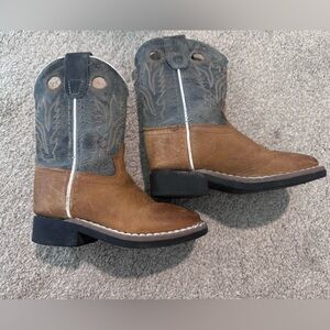 Cody James toddler cowboy boots size 7.